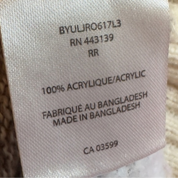 Beautiful hoodie - Picture 5 of 7